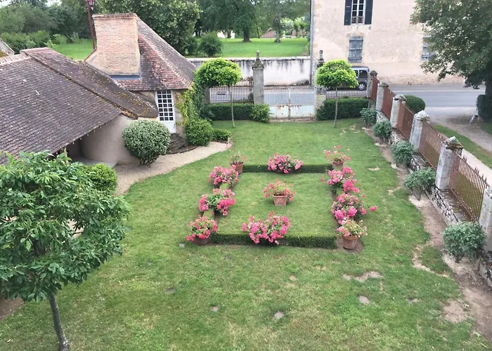 Le Petit Dauphin Holiday home *